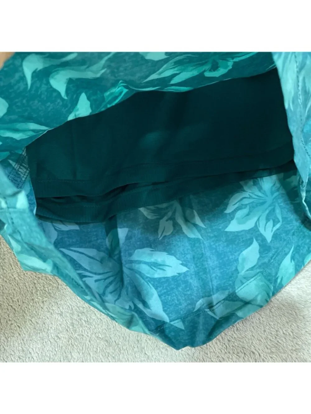 NWT Kirkland Signature Men's XXL Swim Shorts Teal Floral Print